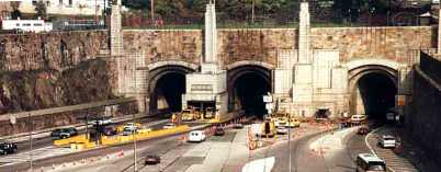 https://www.fhwa.dot.gov/infrastructure/images/tunnel01.jpg