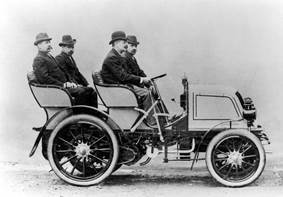 Mercedes-Benz ORIGINAL photos-1898-1902-daimler-phoenix-wagen-1.jpg