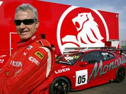 http://1.bp.blogspot.com/-HM83BauD70k/Tq-jp6nQ0xI/AAAAAAAABuk/I0DVaZPDm2E/s1600/2003-Peter-Brock-returns-to-motor-racing-in-a-Holden-5240215.jpg