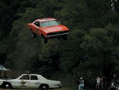 http://image.modified.com/f/news/15589160/0311_sccp_01_z%2Bdukes_of_hazzard_other_news%2Bgeneral_lee.jpg