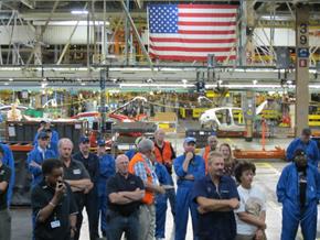 http://media.mlive.com/auto_impact/photo/gm-employees-american-flag-detroit-hamtramck-plantjpg-177c6d8146347677.jpg