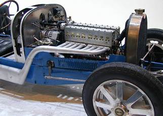 http://www.theautomotiveindia.com/forums/attachments/automotive-library/4013d1269017378-day-automotive-history-buggati-16-valve-engine.jpg