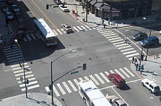 http://upload.wikimedia.org/wikipedia/commons/thumb/4/4f/Intersection_4way_overview.jpg/220px-Intersection_4way_overview.jpg